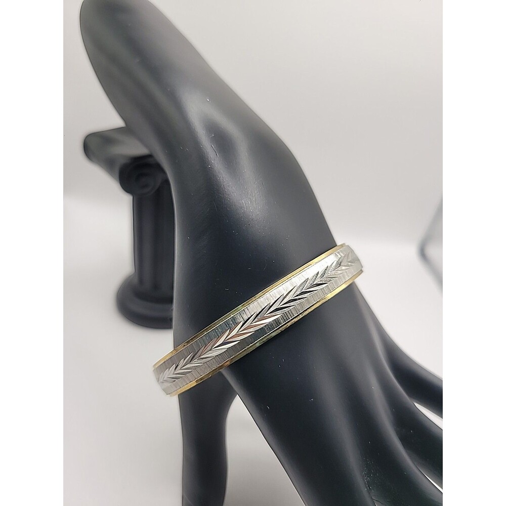 Vintage Two Tone Etched Chevron Bangle‎ Bracelet Silver Gold Tone Jewelry